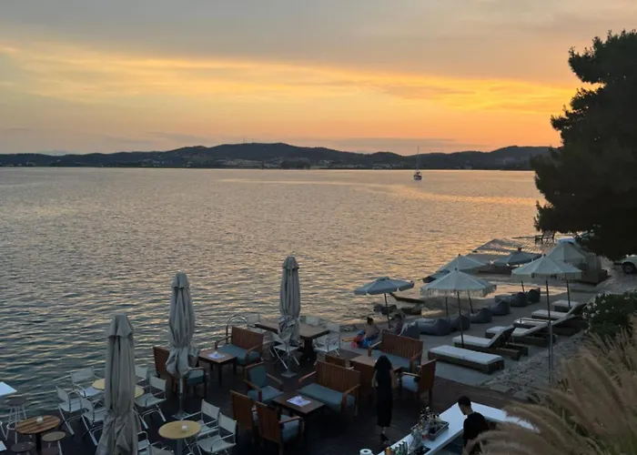 Casadei Luxury Sea View Apartman *